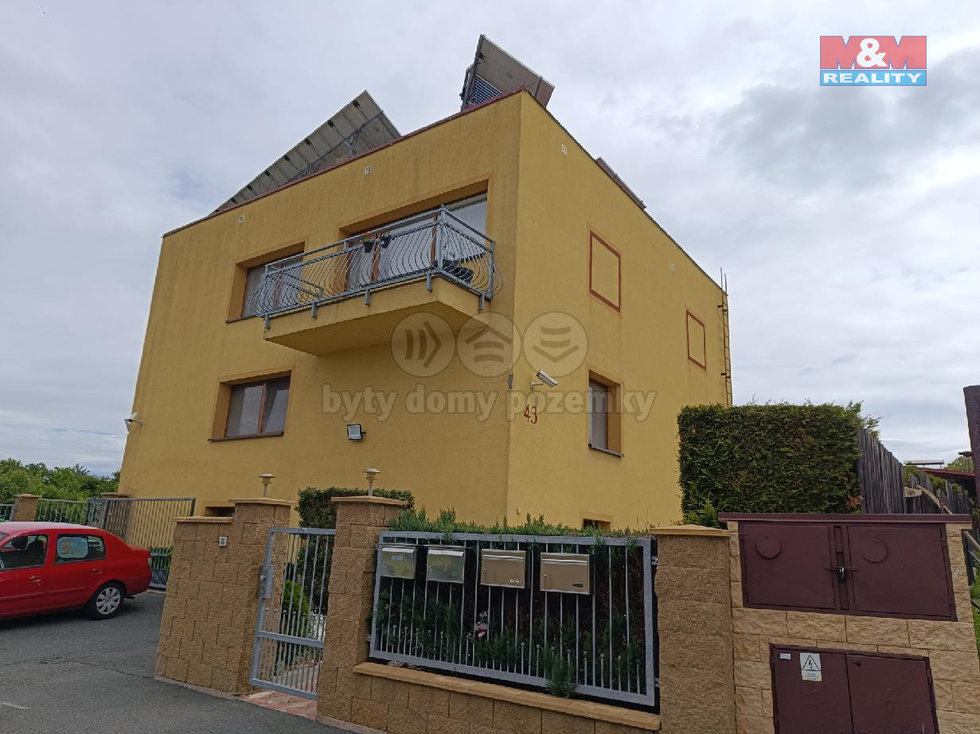 Pronájem bytu 2+kk 94 m², Drahobudice