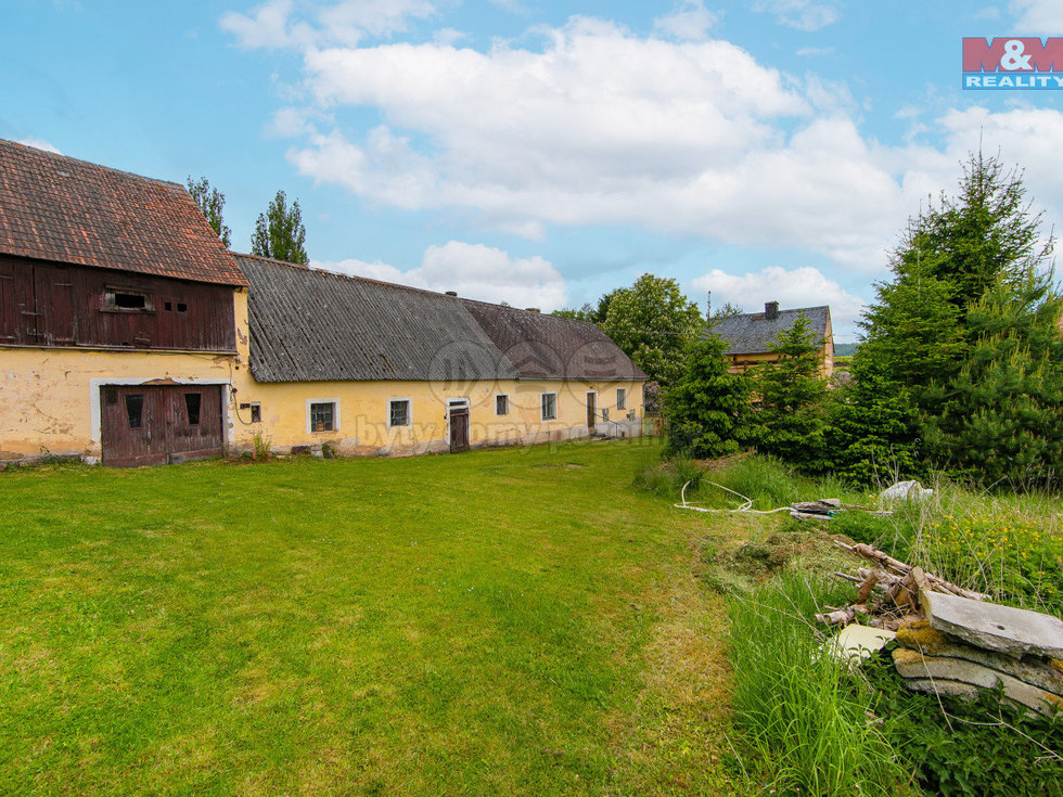 Prodej zemědělské usedlosti 490 m², Manětín