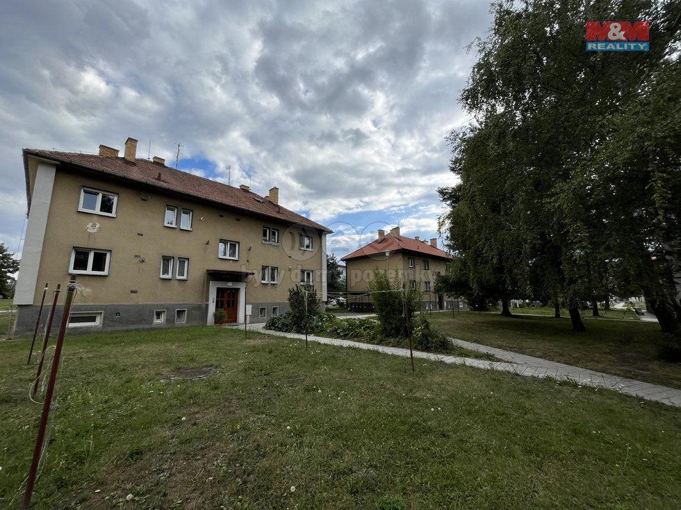Pronájem bytu 2+1 60 m², Dobřany