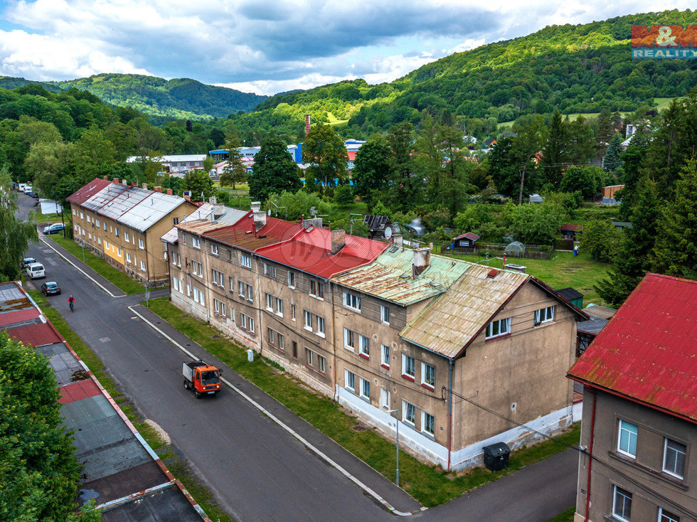 Prodej bytu 1+kk, garsoniery 16 m², Benešov nad Ploučnicí