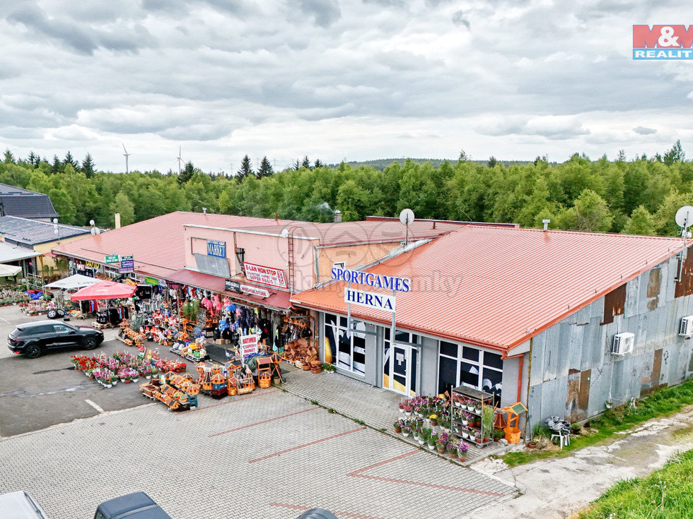 Prodej obchodu 188 m², Hora Svatého Šebestiána