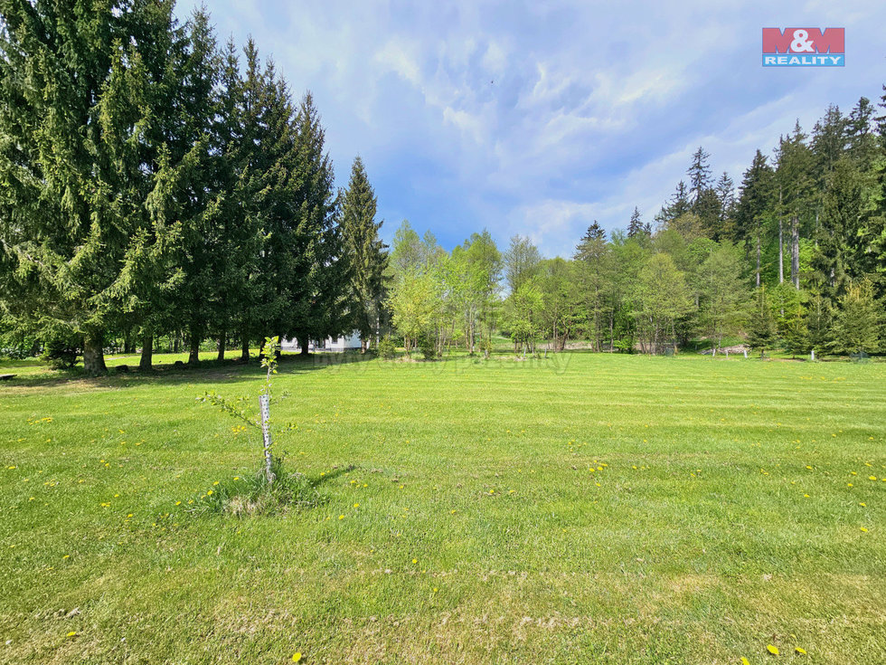 Prodej stavební parcely 1072 m², Nový Hrádek