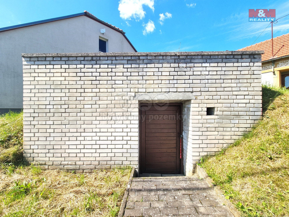 Prodej vinného sklepa 18 m², Újezdec