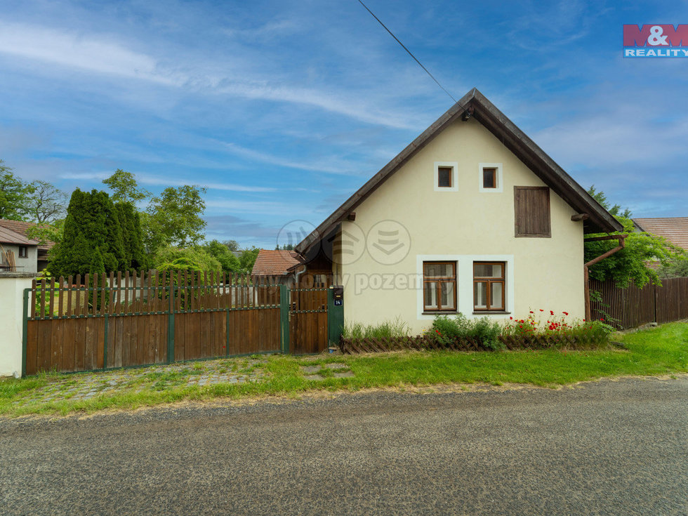 Prodej rodinného domu 90 m², Černíny