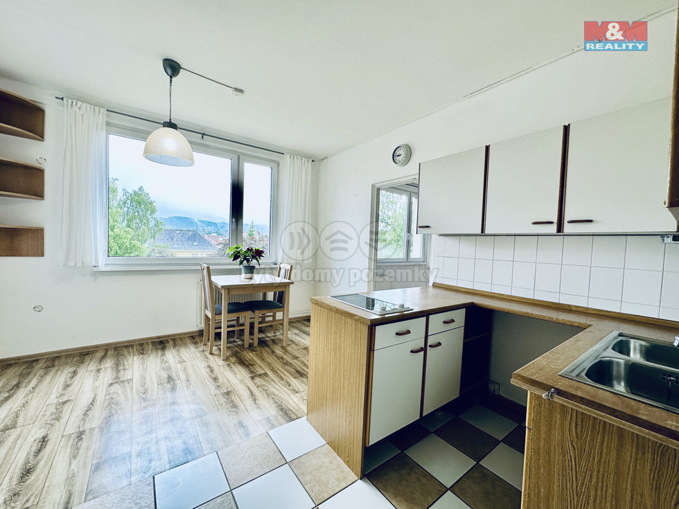 Pronájem bytu 1+1 36 m², Jablonec nad Nisou