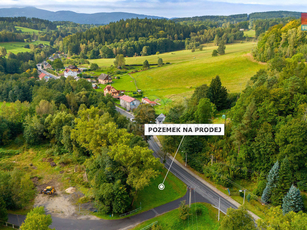 Prodej komerčního pozemku 757 m², Mníšek