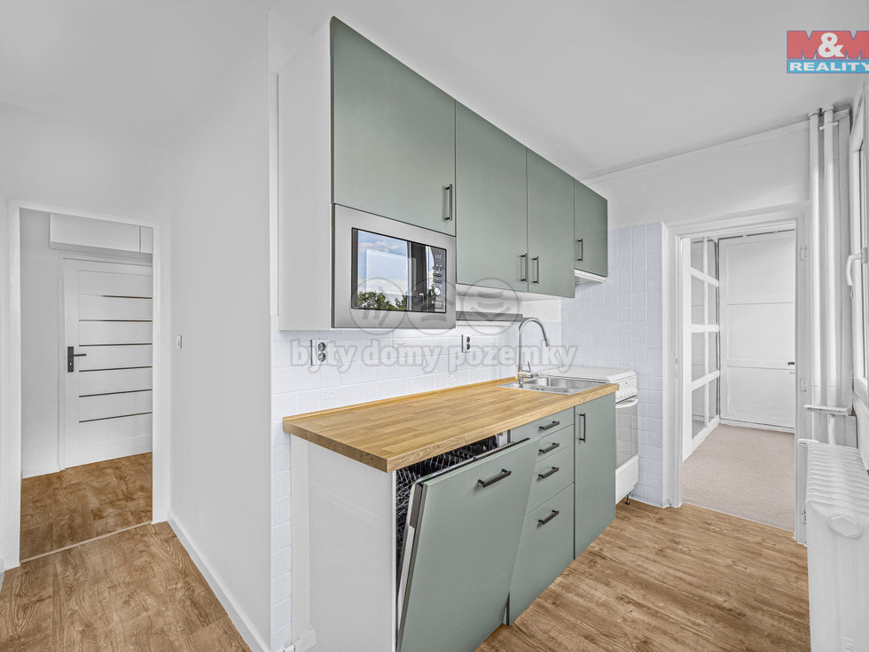 Pronájem bytu 3+1 62 m², Hradec Králové