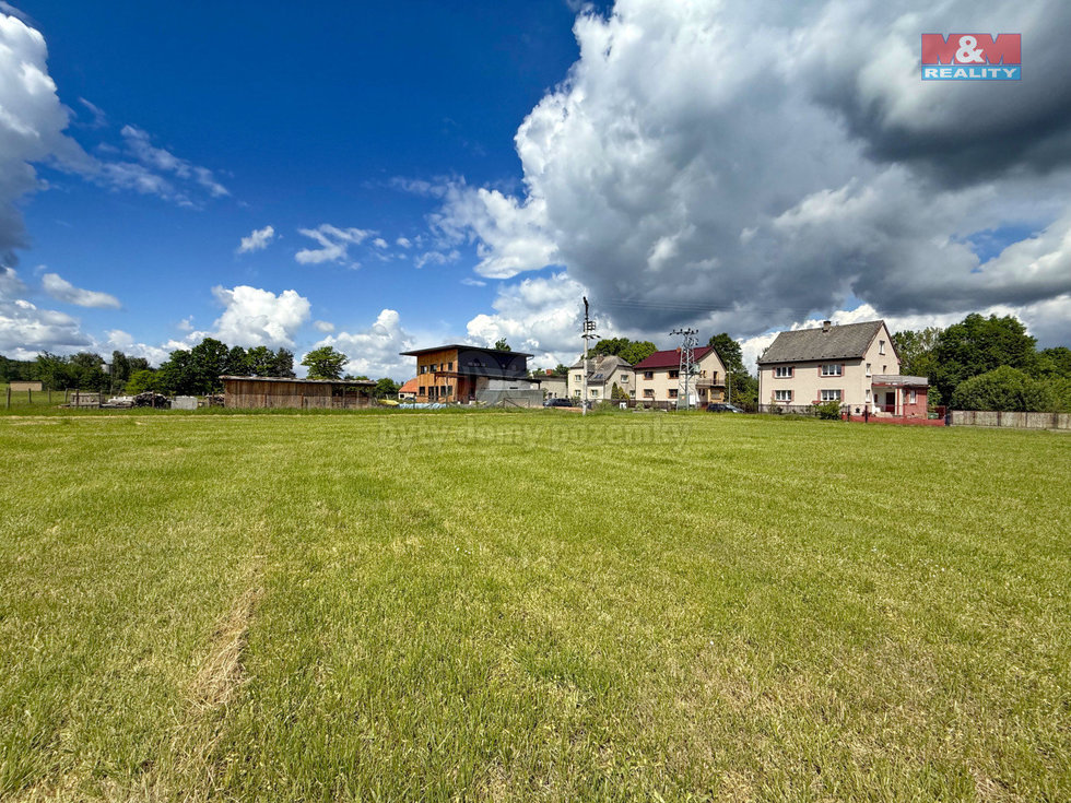 Prodej stavební parcely 1110 m², Višňová