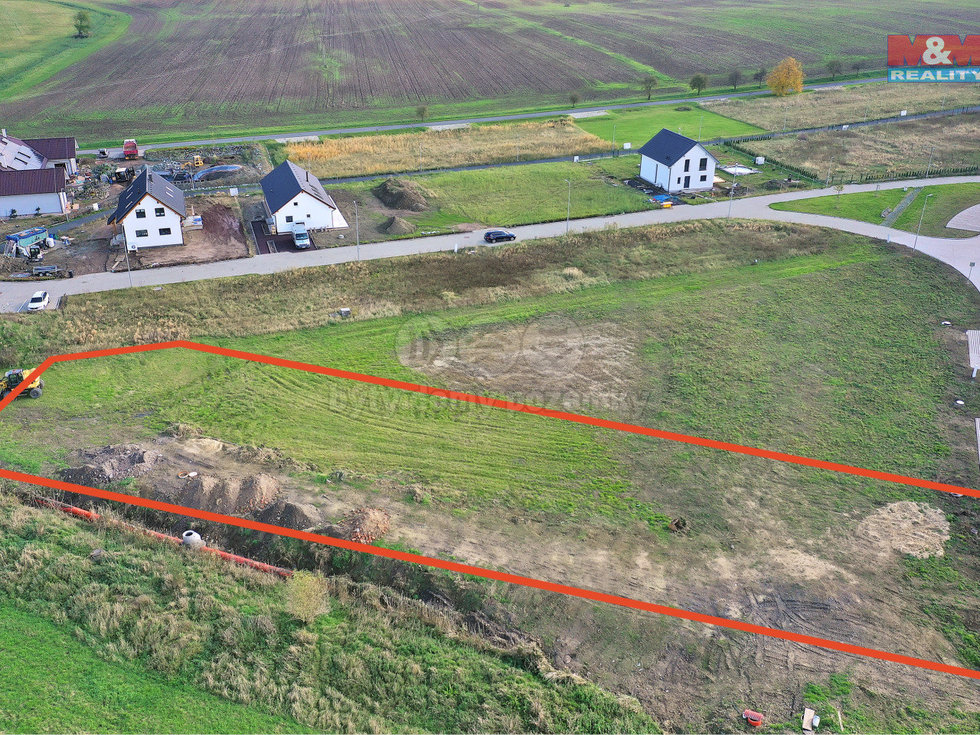 Prodej stavební parcely 1680 m², Divec