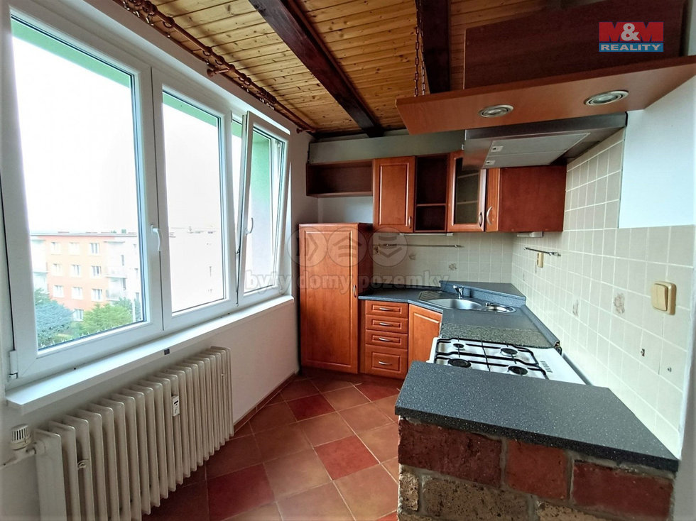 Pronájem bytu 2+1 56 m², Jirkov