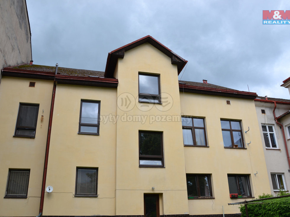 Prodej bytu 3+1 72 m², Náchod