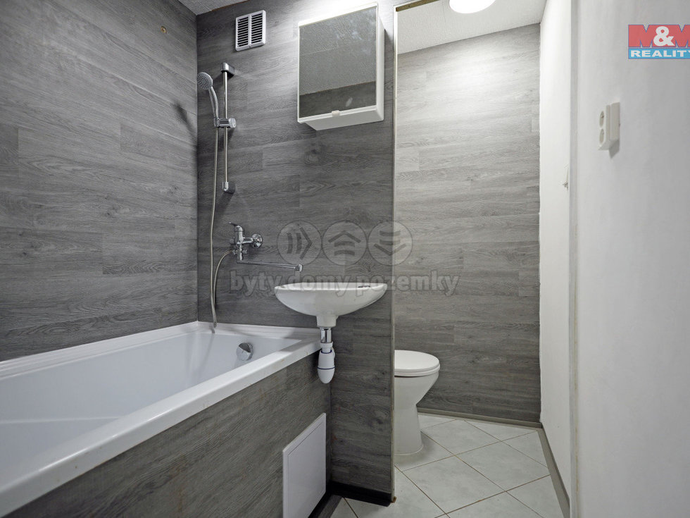 Pronájem bytu 1+1 35 m², Horní Slavkov