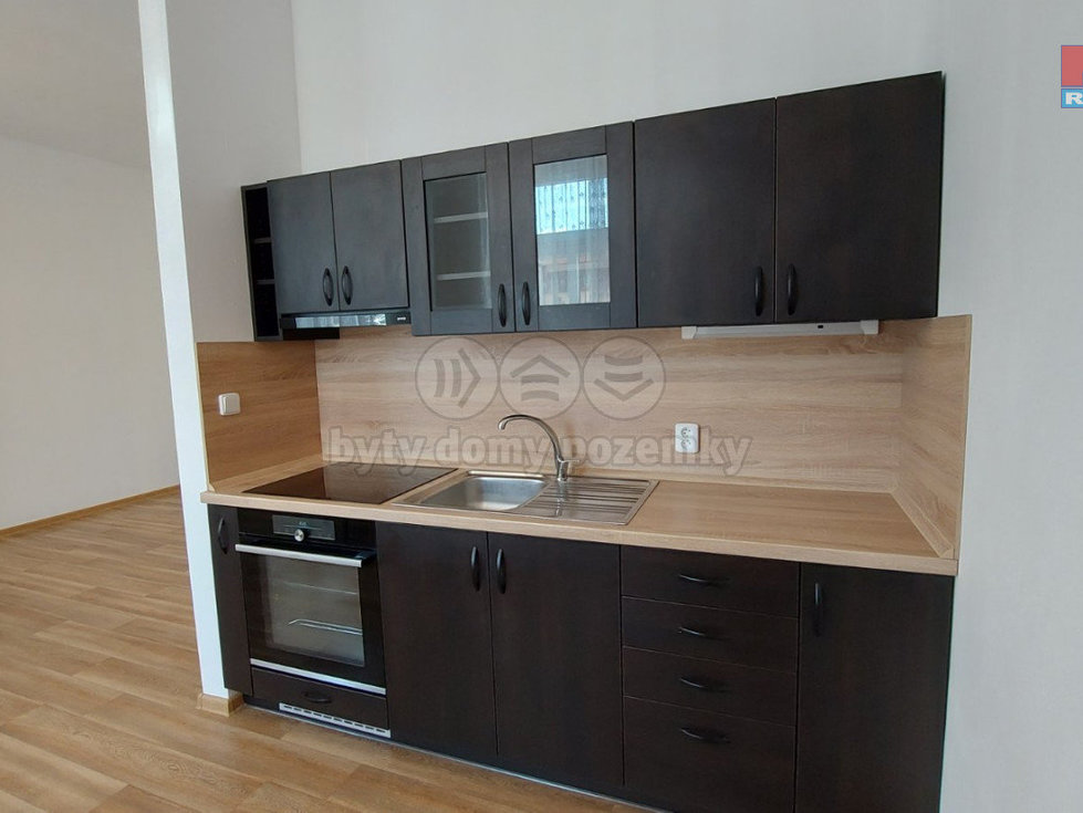 Pronájem bytu 1+kk, garsoniery 33 m², Humpolec