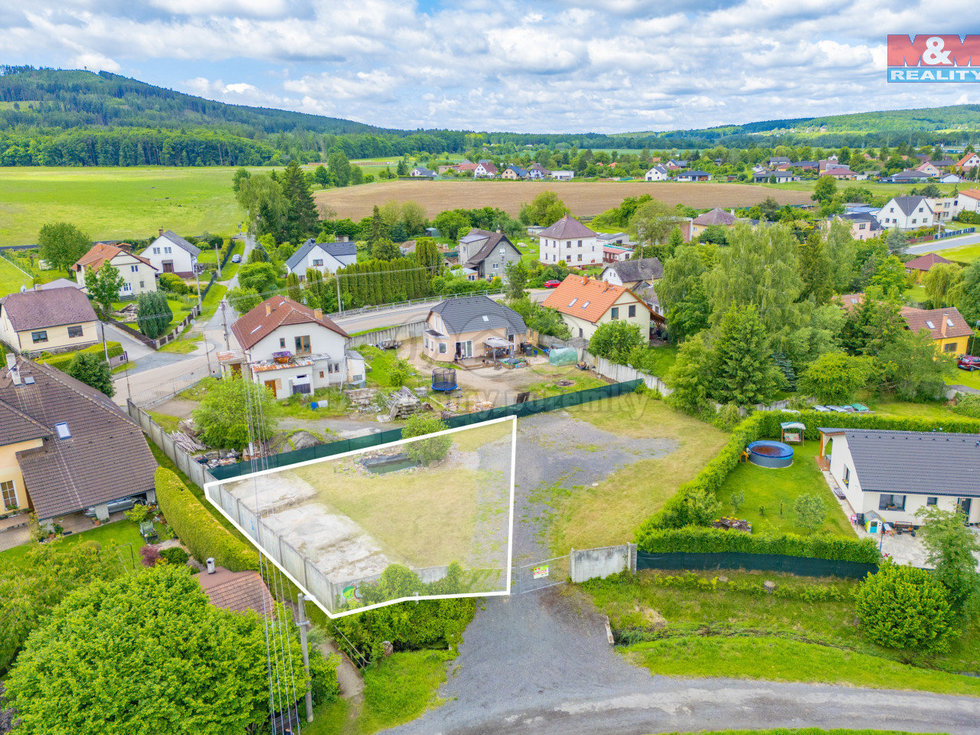 Prodej stavební parcely 553 m², Kamenný Újezd