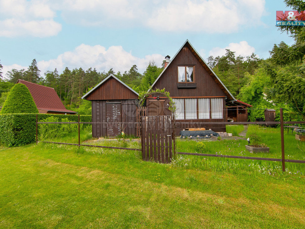 Prodej chaty 60 m², Svojšín