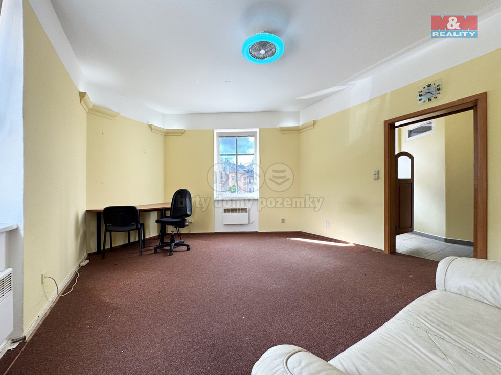 Pronájem bytu 1+kk, garsoniery 34 m², Karlovy Vary
