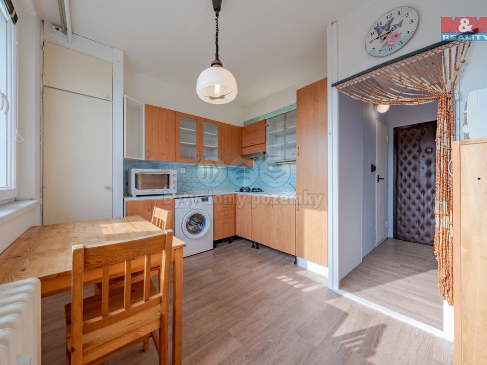 Pronájem bytu 1+1 33 m², Valašské Meziříčí
