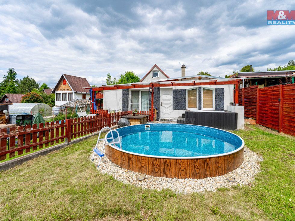 Prodej chaty 16 m², Třebíč