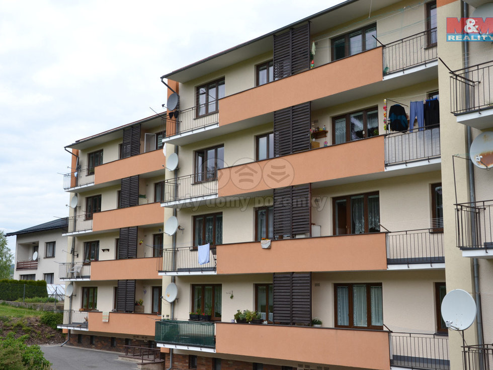 Prodej bytu 3+1 68 m², Hronov