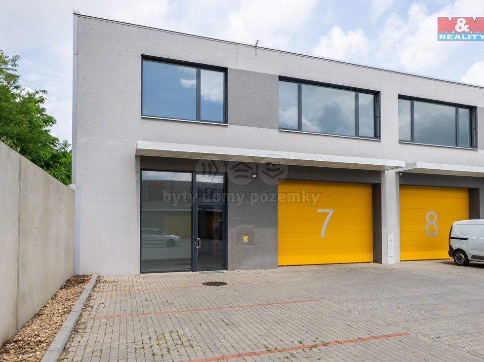 Pronájem obchodu 349 m², Modřice