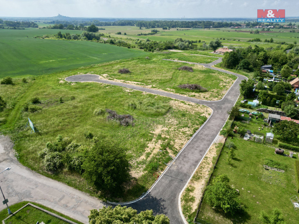 Prodej stavební parcely 1096 m², Časy