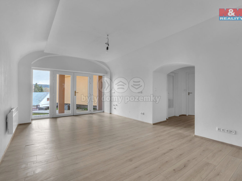 Prodej bytu 3+kk 76 m², Miletín