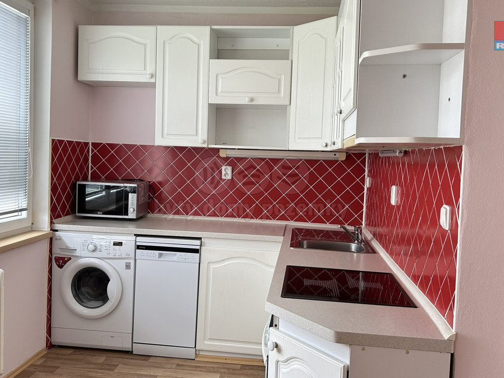 Pronájem bytu 3+1 74 m², Třebíč