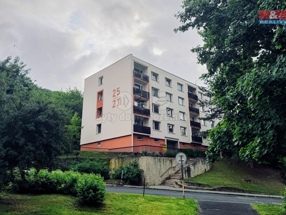 Pronájem bytu 1+1 36 m², Ústí nad Labem