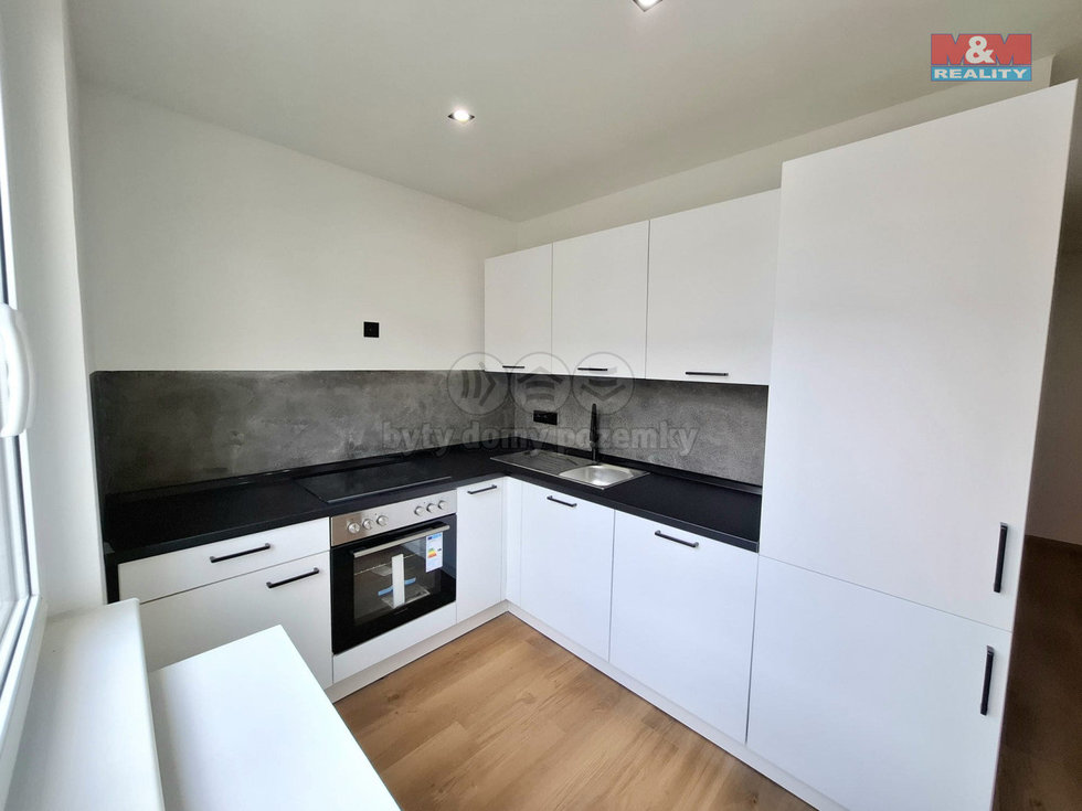 Prodej bytu 2+1 56 m², Habartov