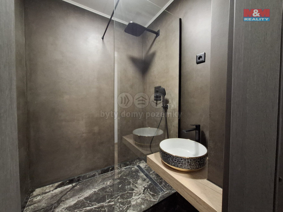 Prodej bytu 2+1 55 m², Sokolov
