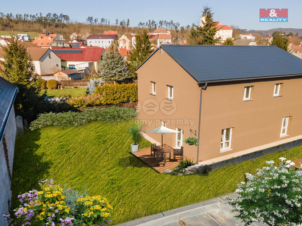 Prodej bytu 4+kk 97 m², Králův Dvůr