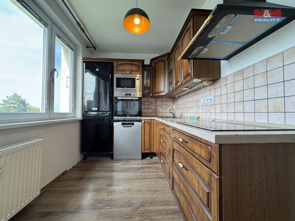 Prodej bytu 2+1 61 m², Velešín