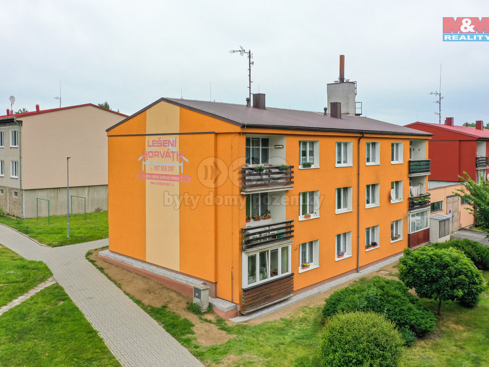 Prodej bytu 2+1 55 m², Bor
