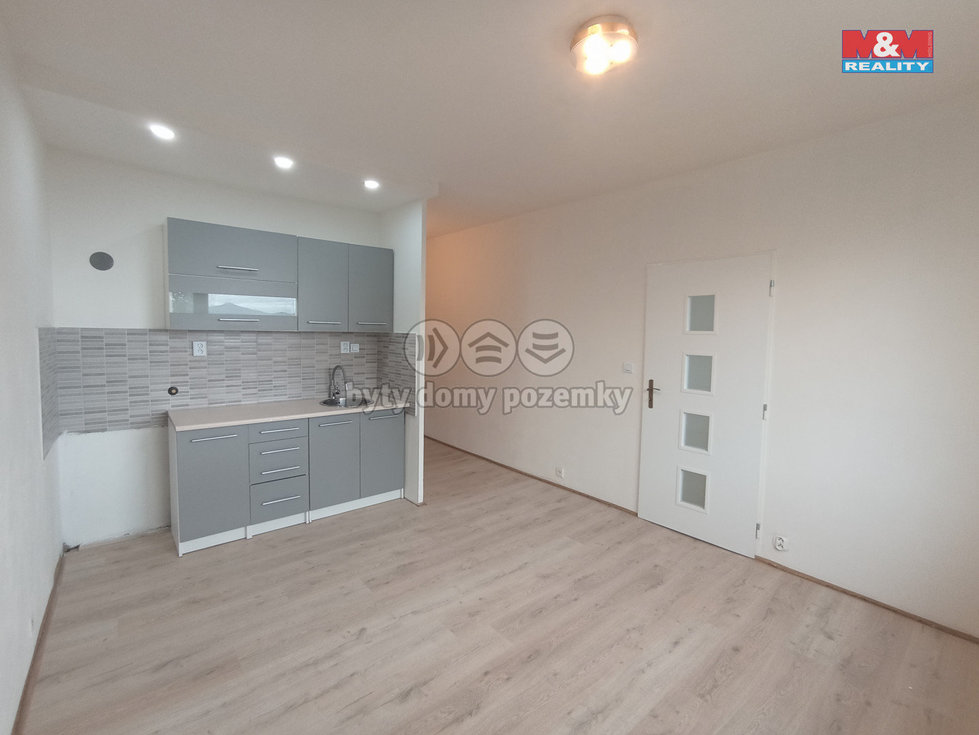 Prodej bytu 1+1 35 m², Krupka