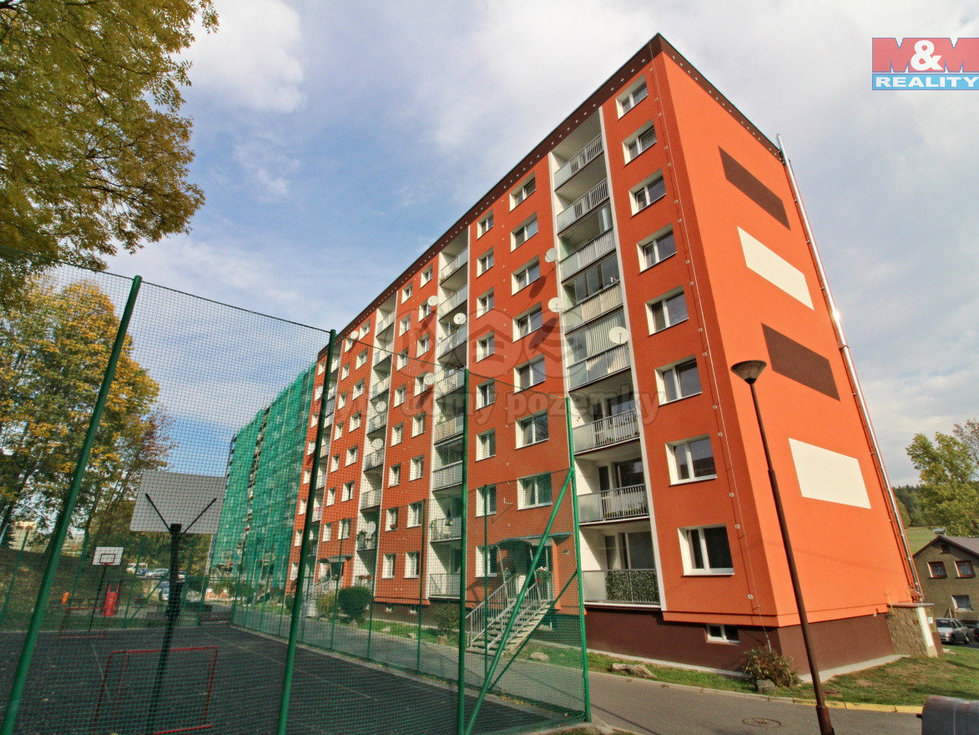 Pronájem bytu 2+kk 41 m², Cvikov