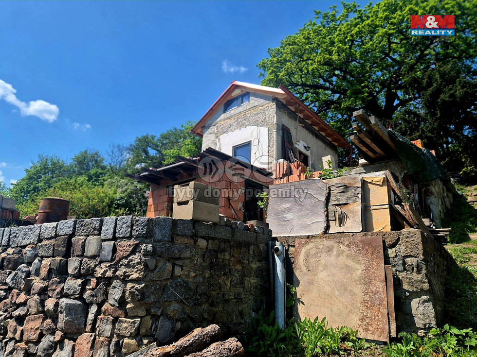 Prodej chaty 38 m², Beroun