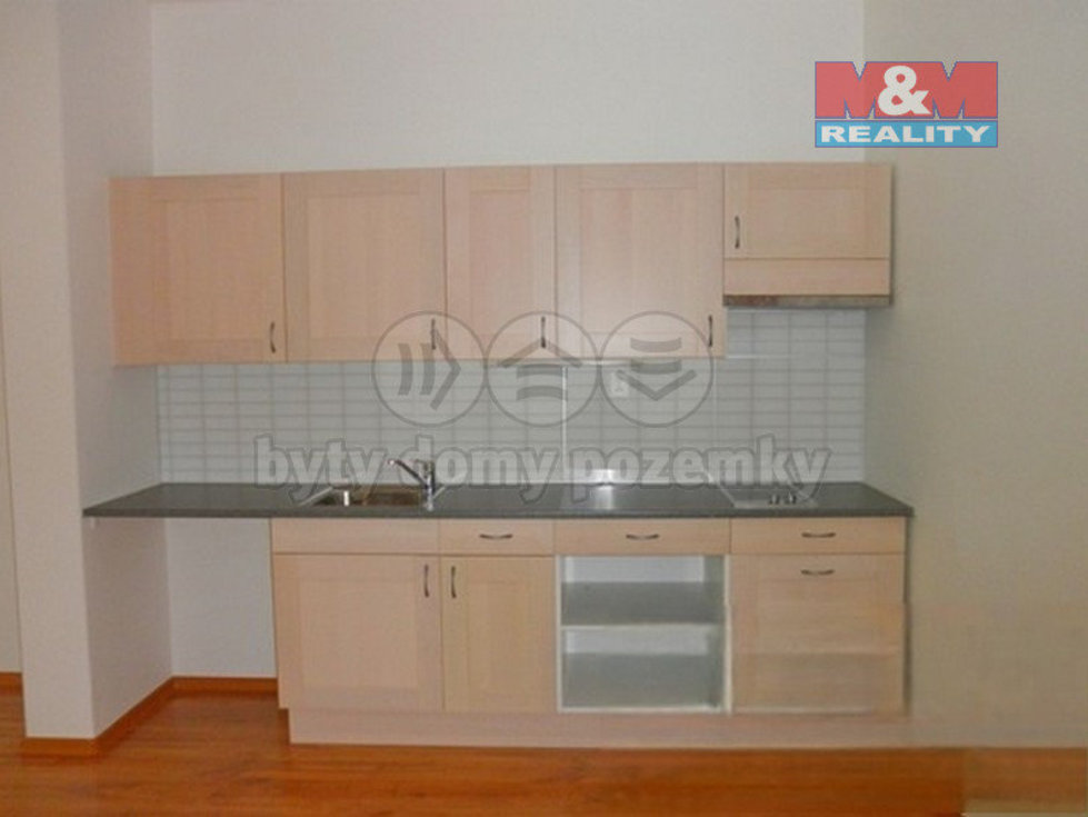 Pronájem bytu 1+kk, garsoniery 32 m², Opava