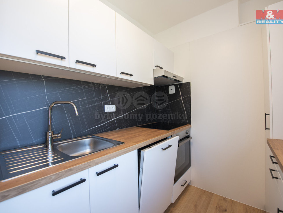 Pronájem bytu 3+1 69 m², Hořice