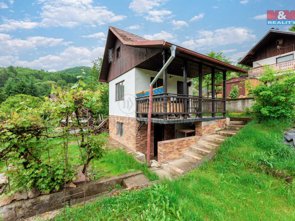 Prodej zahrady 350 m², Šemnice