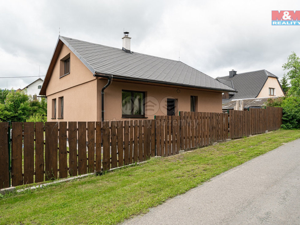 Prodej rodinného domu 93 m², Červená Voda