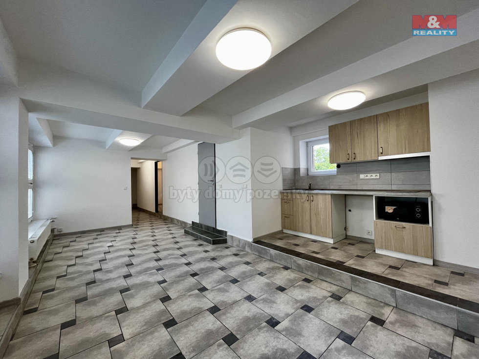 Pronájem bytu 2+kk 45 m², Ústí nad Orlicí