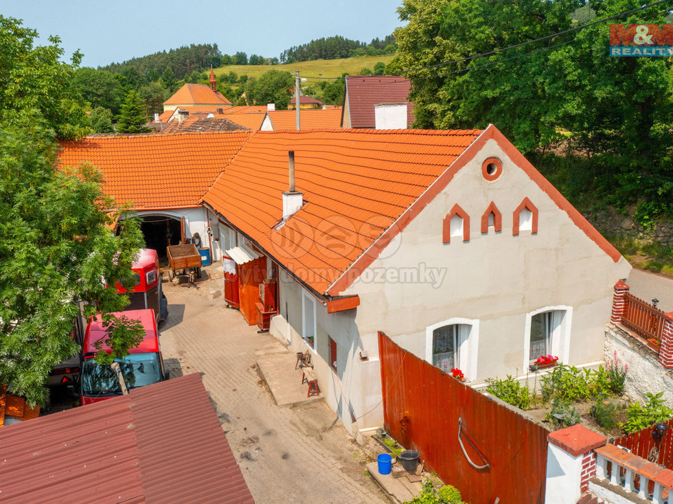 Prodej chalupy 174 m², Hoštice