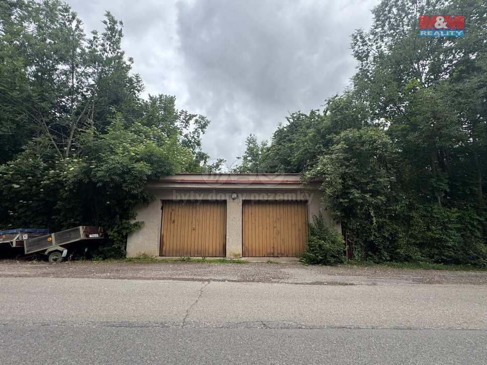 Prodej garáže 40 m², Chrudim