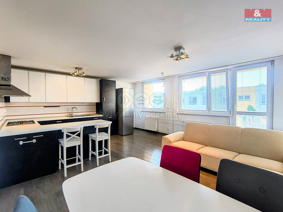 Pronájem bytu 3+kk 64 m², Slaný
