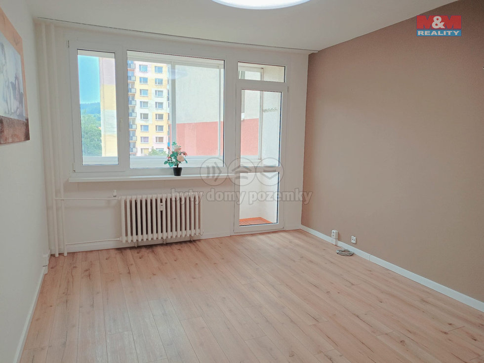 Pronájem bytu 2+1 61 m², Chomutov