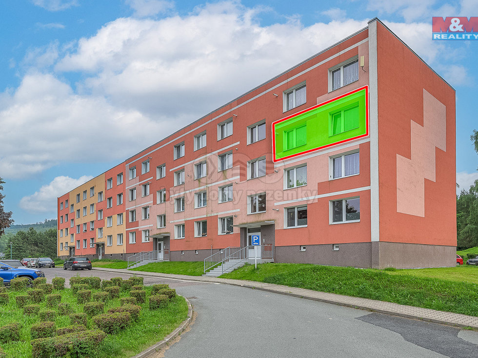 Prodej bytu 2+1 52 m², Prachovice