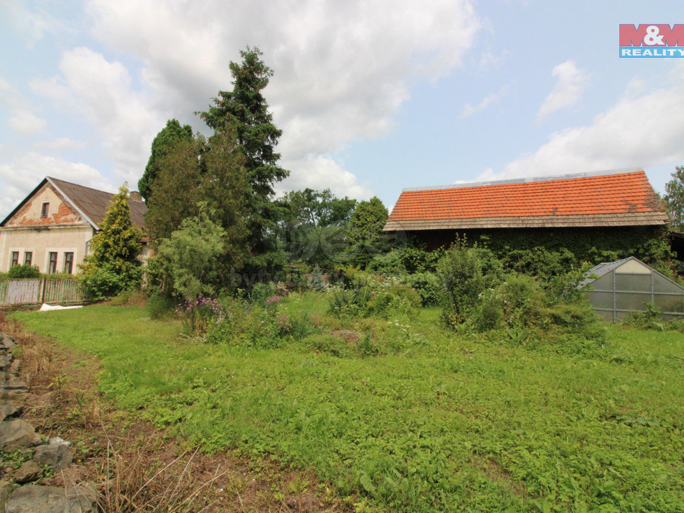 Prodej stavební parcely 7032 m², Žleby