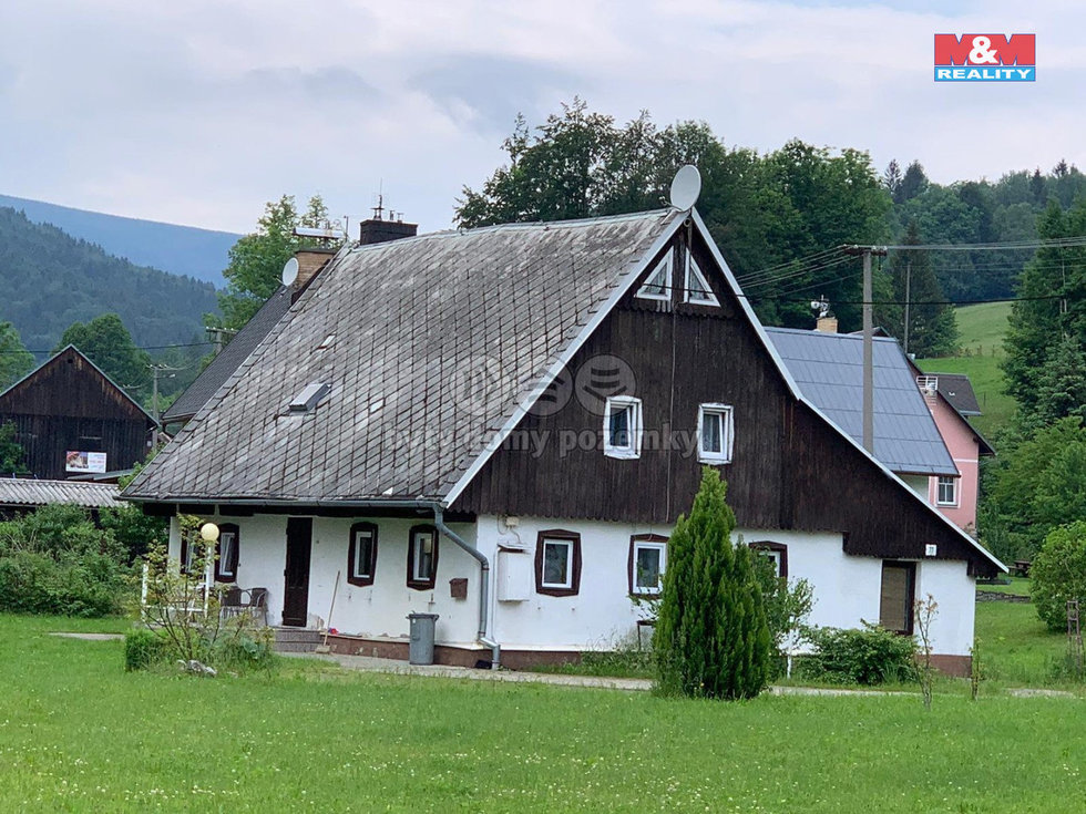 Prodej rodinného domu 290 m², Lipová-lázně