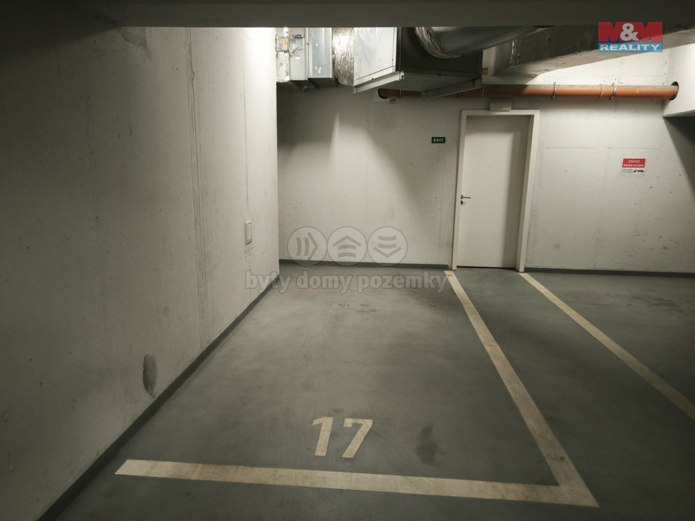 Pronájem garáže 19 m², Karlovy Vary