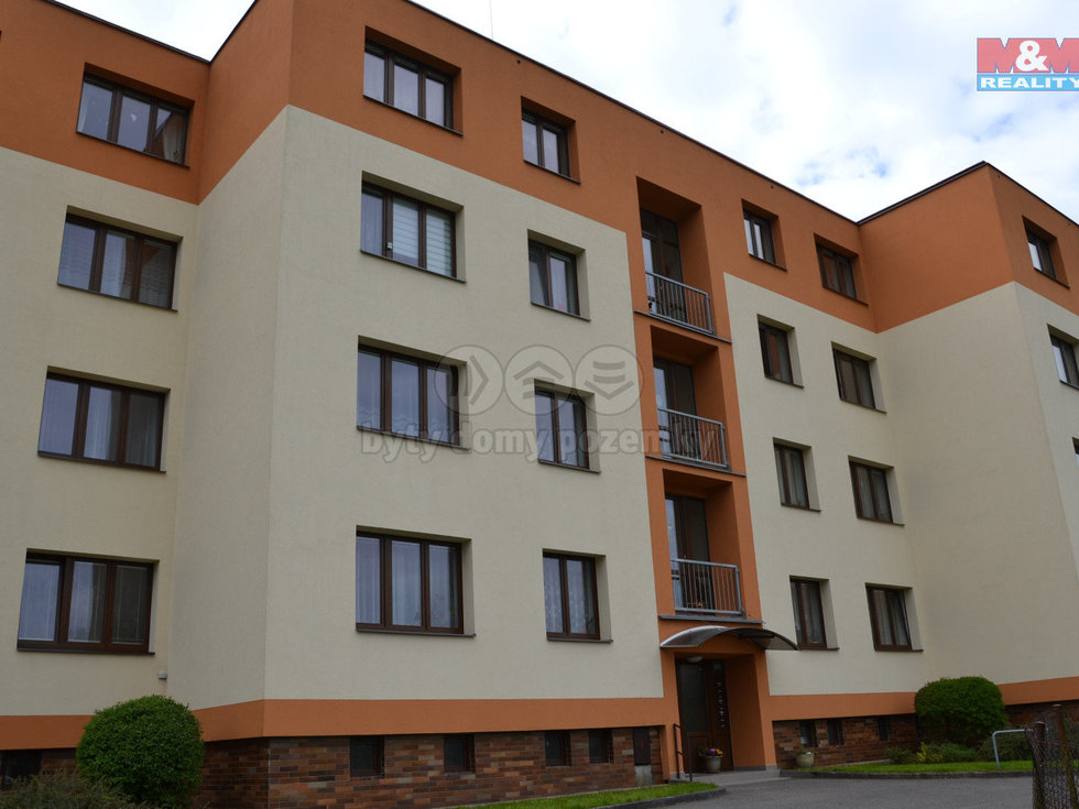Prodej bytu 3+1 68 m², Hronov